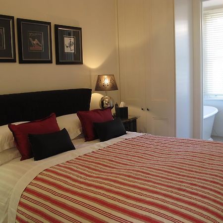 Andre'S Mews Aparthotel Мелбърн Екстериор снимка