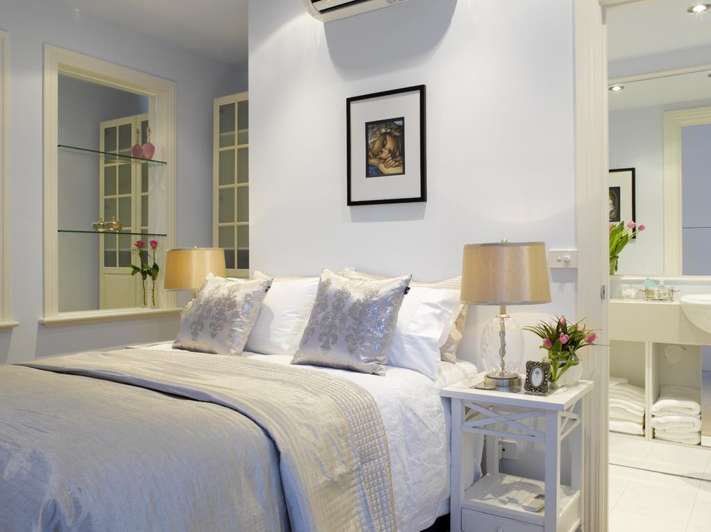 Andre'S Mews Aparthotel Мелбърн Екстериор снимка