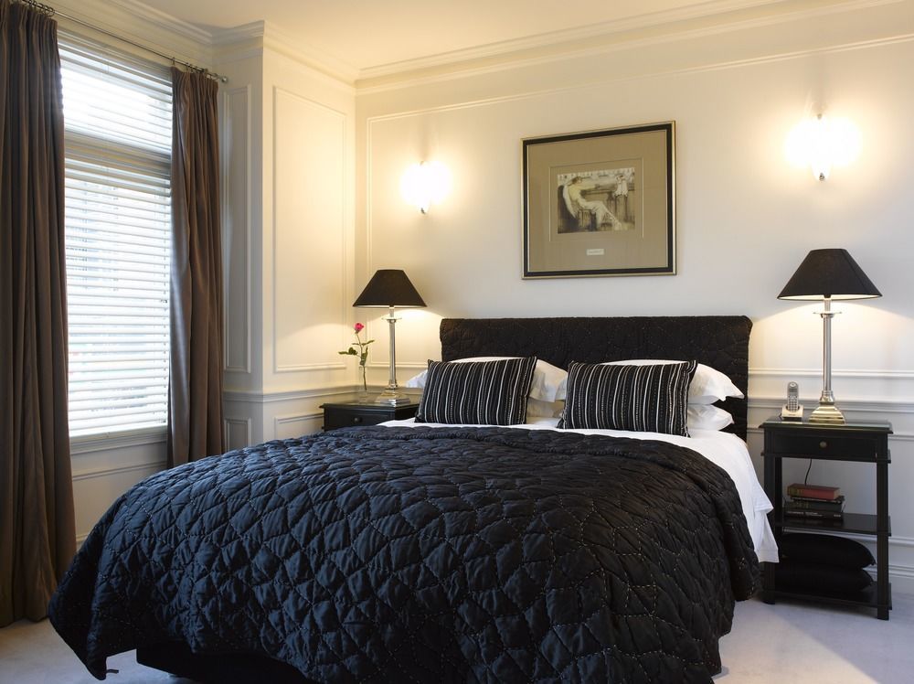 Andre'S Mews Aparthotel Мелбърн Екстериор снимка